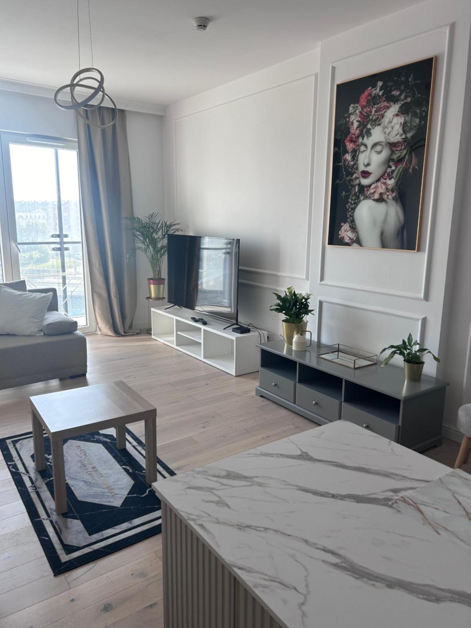 Wola Tower Kasprzaka 29 Apartament